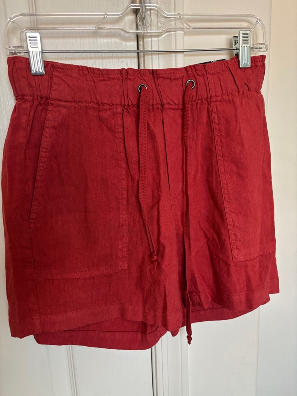 Kut from the Kloth Red Drawstring Linen-Blend Athletic Shorts